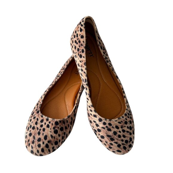 Born Adour Leopard Print Leather Ballet Flats Womens Slip-On Shoes Size 7 Animal - Picture 1 of 9